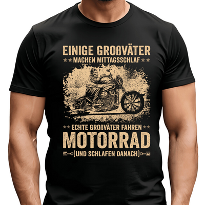 Echte Großväter fahren Motorrad - T-Shirt